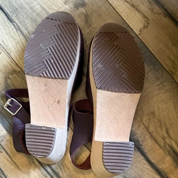 Stylish Lotta from Stockholm Leather Clogs - Picture 5 of 5